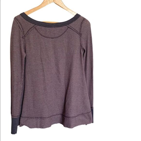 Free People We The Free Long Sleeve Thermal Waffle Knit Henley Size Small - Picture 4 of 4